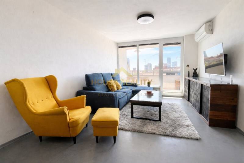 Nadstavba krásny 2,5 izb. byt, Dulovo námestie, Bratislava II. Ružinov