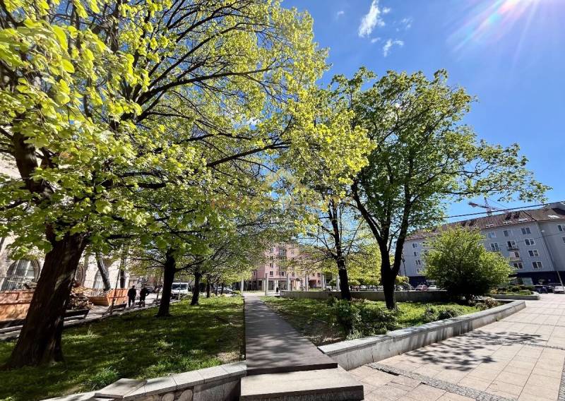 Nadstavba krásny 2,5 izb. byt, Dulovo námestie, Bratislava II. Ružinov