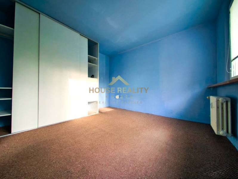 Predaj 2 izbový byt, ulica A. Gwerkovej, Bratislava V. Petržalka