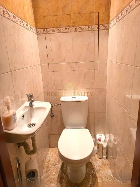 Prenájom 1 izbový byt s lodžiou, Donnerova ulica, BA IV. Karlova Ves