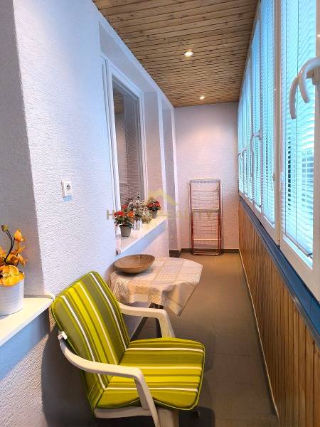 Prenájom 1 izbový byt s lodžiou, Donnerova ulica, BA IV. Karlova Ves