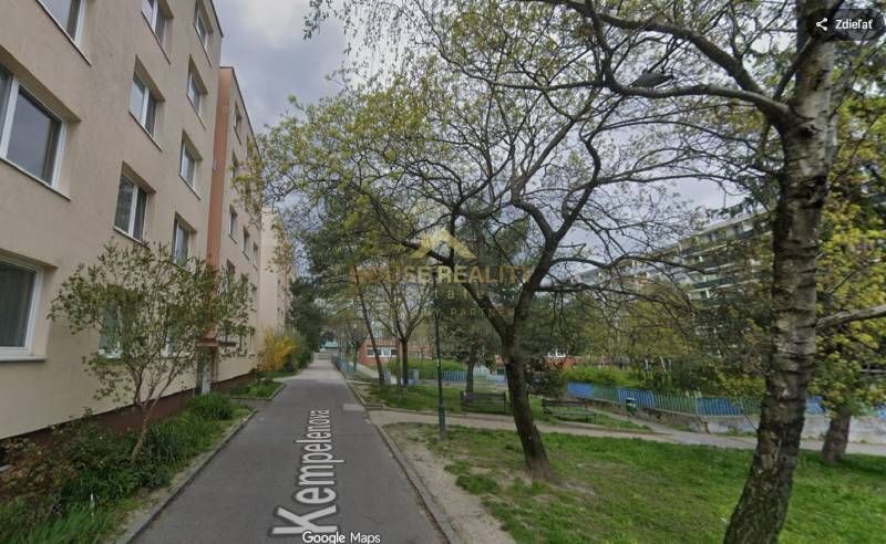 Prenájom 3 izbový byt s lodžiou, Kempelenova ulica, BA IV. Karlova Ves