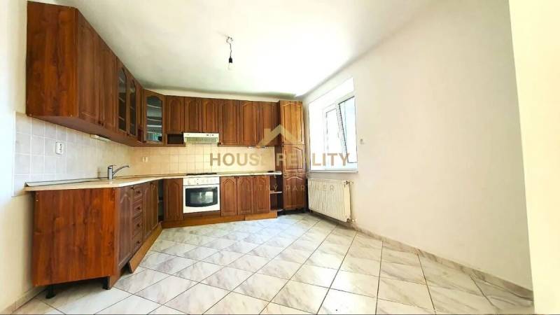 Prenájom zariadený 2 izbový byt, Cyprichova ulica, Bratislava III Rača