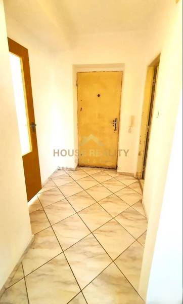 Prenájom zariadený 2 izbový byt, Cyprichova ulica, Bratislava III Rača