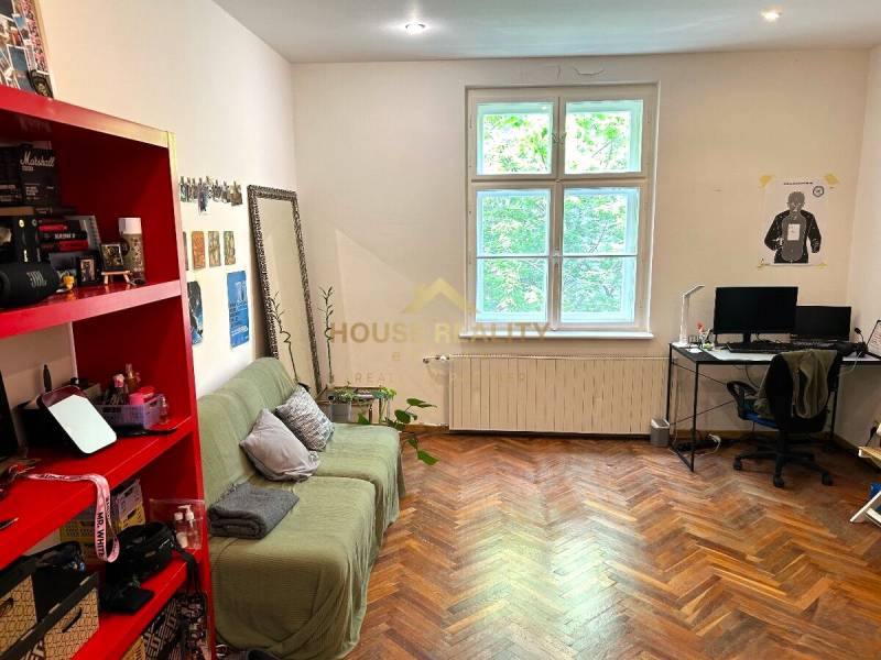 Prenájom 2 izbový byt, Murgašova ulica, Bratislava I. Staré Mesto