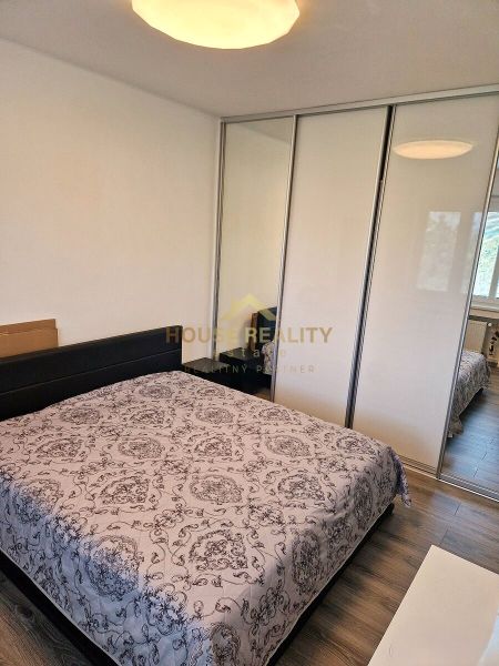 Krásny 3 izbový byt s balkónom a klímou, Dopravná ulica, BA III. Rača