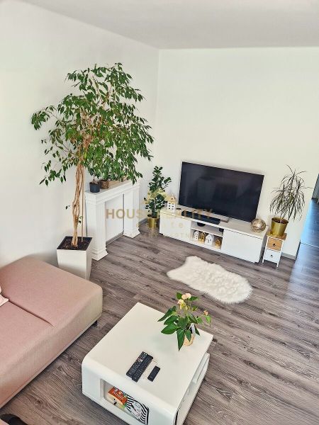 Krásny 3 izbový byt s balkónom a klímou, Dopravná ulica, BA III. Rača