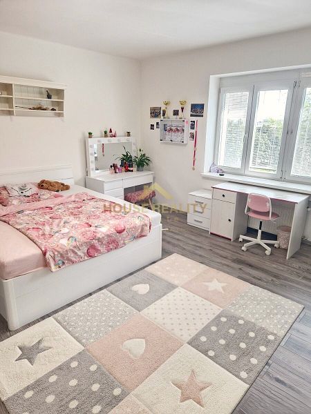 Krásny 3 izbový byt s balkónom a klímou, Dopravná ulica, BA III. Rača