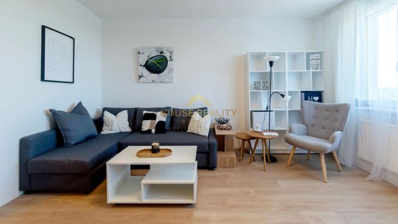 Prenájom moderný 3 izbový byt, Šustekova ulica Bratislava V. Petržalka