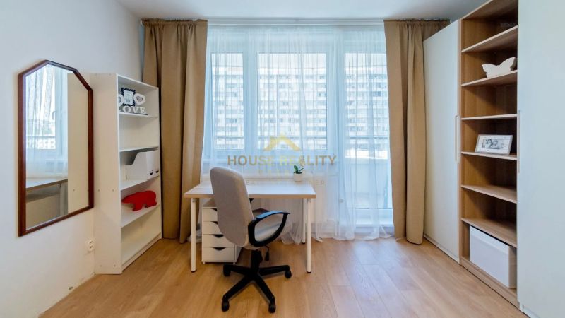 Prenájom moderný 3 izbový byt, Šustekova ulica Bratislava V. Petržalka