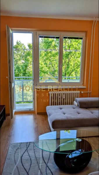 Prenájom pekný 1,5 izbový byt, Ostredková ulica, Bratislava II Ružinov