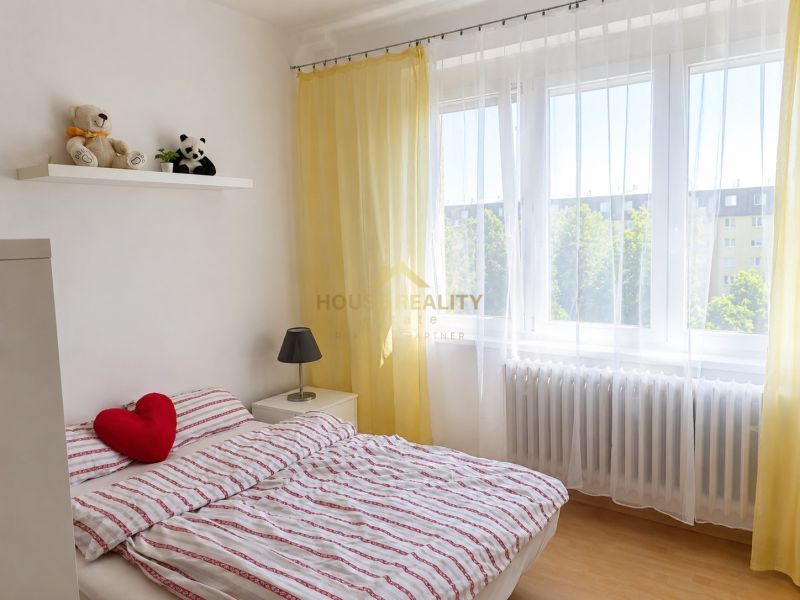 Prenájom pekný 1 izbový byt, Jadrová ulica, Bratislava II. Ružinov