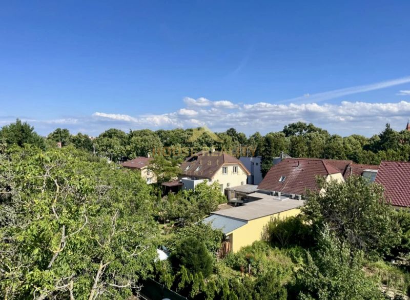 Prenájom pekný 3 izbový byt, ulica Staré záhrady,Bratislava II-Ružinov