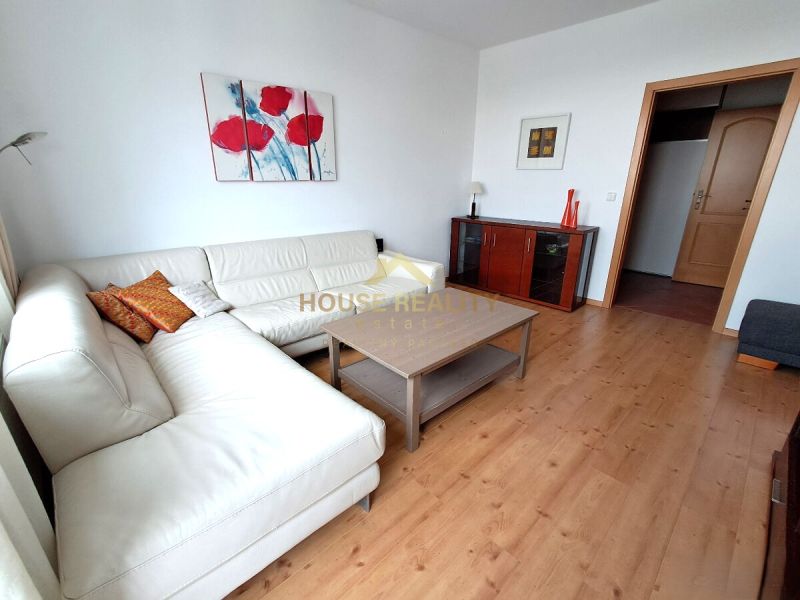 Prenájom 3 izbový byt, Nám. sv. Františka, Bratislava IV. Karlova Ves