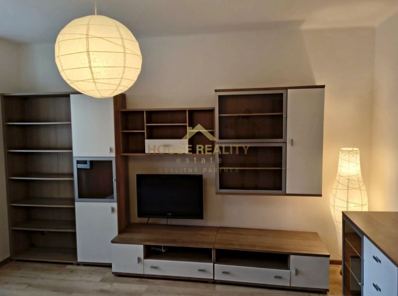 Prenájom pekný 1 izbový byt, Miletičova ulica, Bratislava II. Ružinov
