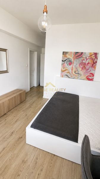 Veľký 2 izbový byt s klimatizáciou, Blumentálska ul., BA I Staré Mesto