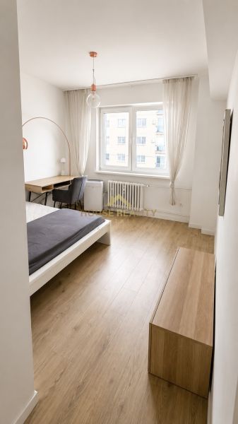 Veľký 2 izbový byt s klimatizáciou, Blumentálska ul., BA I Staré Mesto