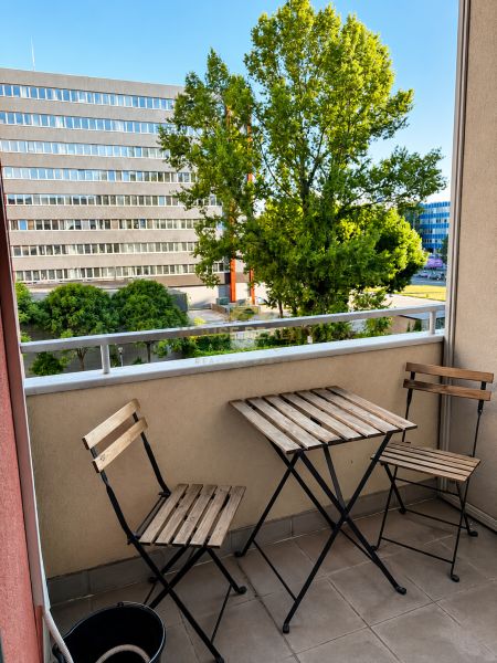 Prenájom pekný 1 izbový byt, Tomášikova ulica, Bratislava II. Ružinov