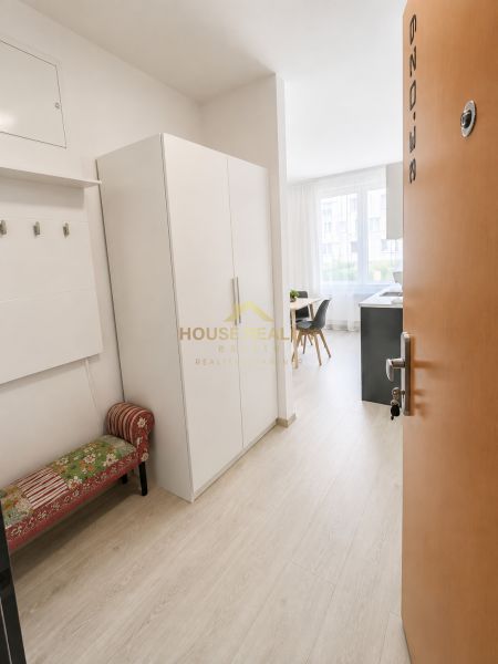 Prenájom Oktoputus 2 izb byt, Záhradnícka ulica, Bratislava II.Ružinov