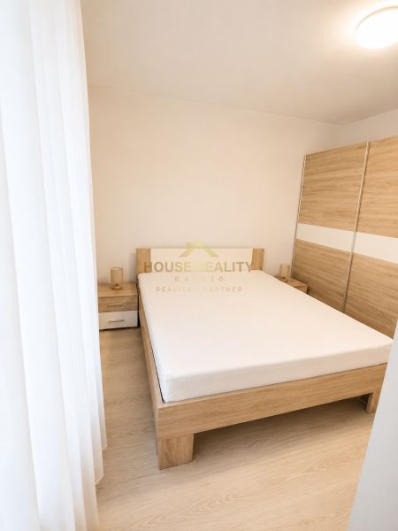 Prenájom Oktoputus 2 izb byt, Záhradnícka ulica, Bratislava II.Ružinov