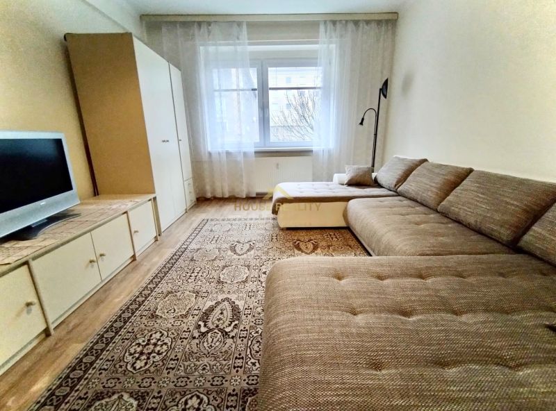 Prenájom pekný 1 izbový byt, Miletičova ulica, Bratislava II. Ružinov