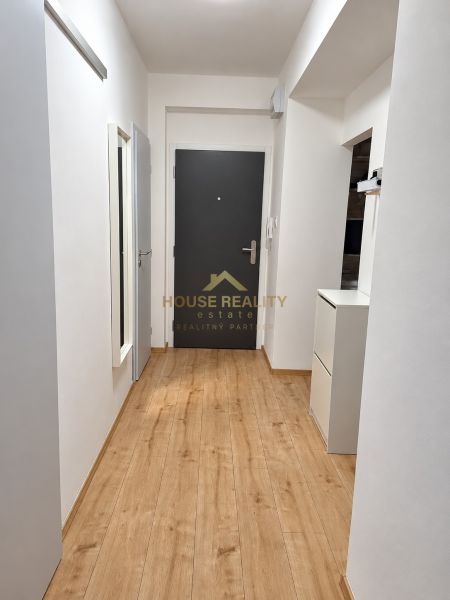 Prenájom 3 izbový byt, Sibírska ulica, Bratislava III. Nové Mesto