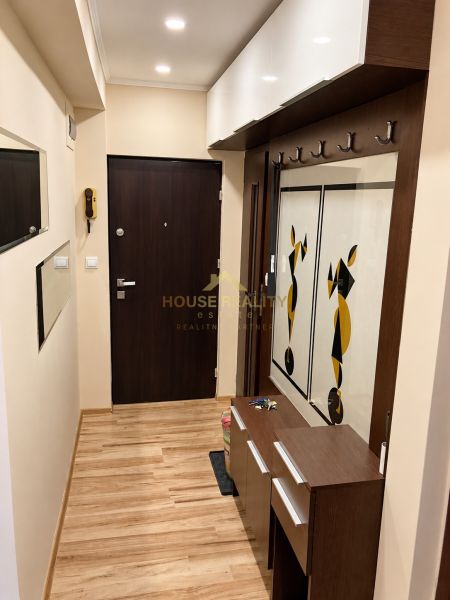 Prenájom moderný 2 izbový byt, Hálkova ul, Bratislava III Nové Mesto