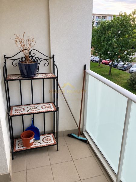 Prenájom moderný 2 izbový byt, Hálkova ul, Bratislava III Nové Mesto