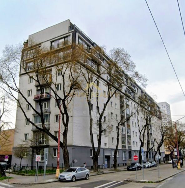 Priestranný tehlový 3 izbový byt + lodžia, Trnavská cesta, BA Ružinov
