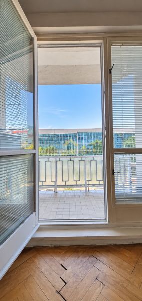Priestranný tehlový 3 izbový byt + lodžia, Trnavská cesta, BA Ružinov
