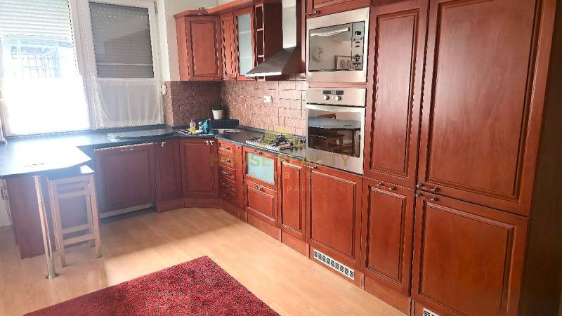 Pekný veľký 1 izbový byt, Páričkova ulica, Bratislava II. Ružinov     