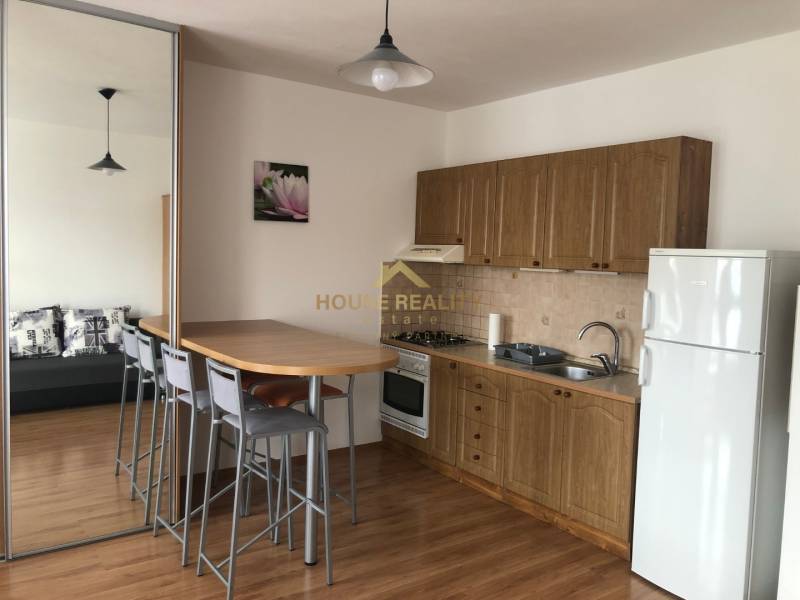 Prenájom 1 izbový byt Uzbecká ulica Bratislava II Podunajské Biskupice